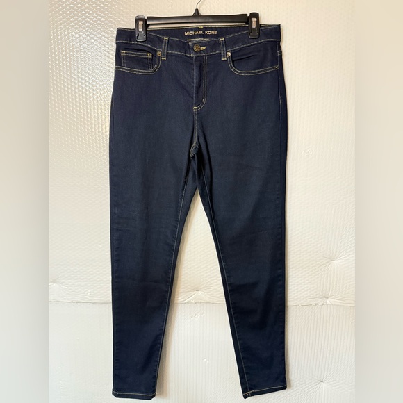 Michael Kors Denim - Michael Kors Izzy Skinny Jeans size 10 Excellent Condition